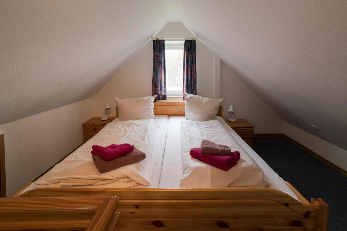 Friesenhof Janssen - Urlaub Auf Dem Bauernhof Apartamento Neuharlingersiel Exterior foto