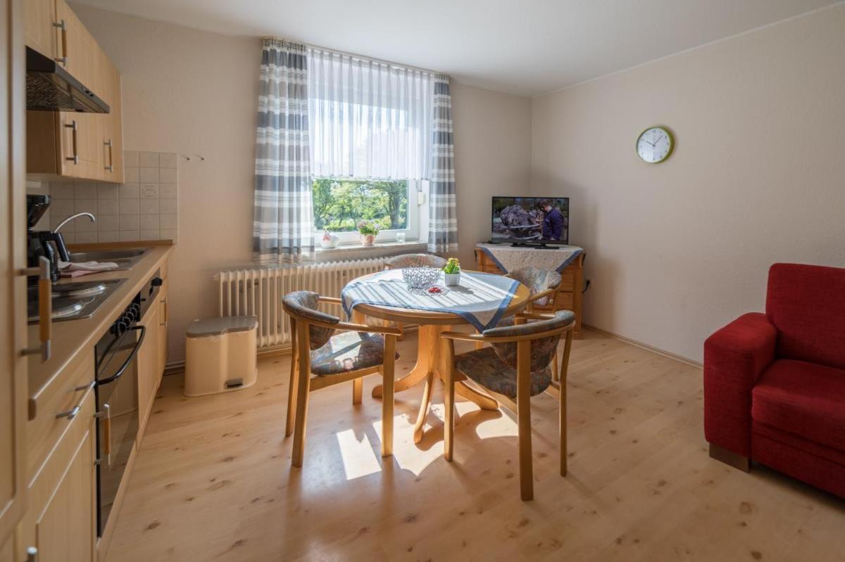 Friesenhof Janssen - Urlaub Auf Dem Bauernhof Apartamento Neuharlingersiel Exterior foto
