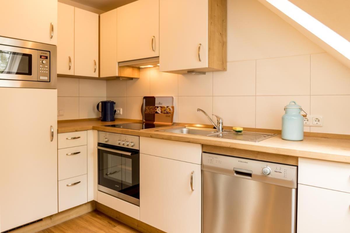 Friesenhof Janssen - Urlaub Auf Dem Bauernhof Apartamento Neuharlingersiel Exterior foto