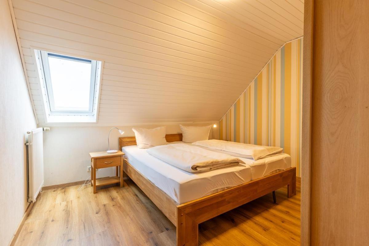 Friesenhof Janssen - Urlaub Auf Dem Bauernhof Apartamento Neuharlingersiel Exterior foto